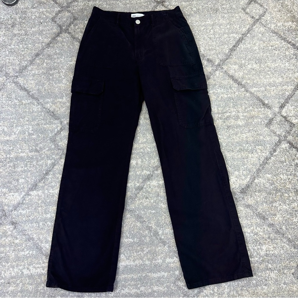 Zara Black Straight-Leg Cargo Pants